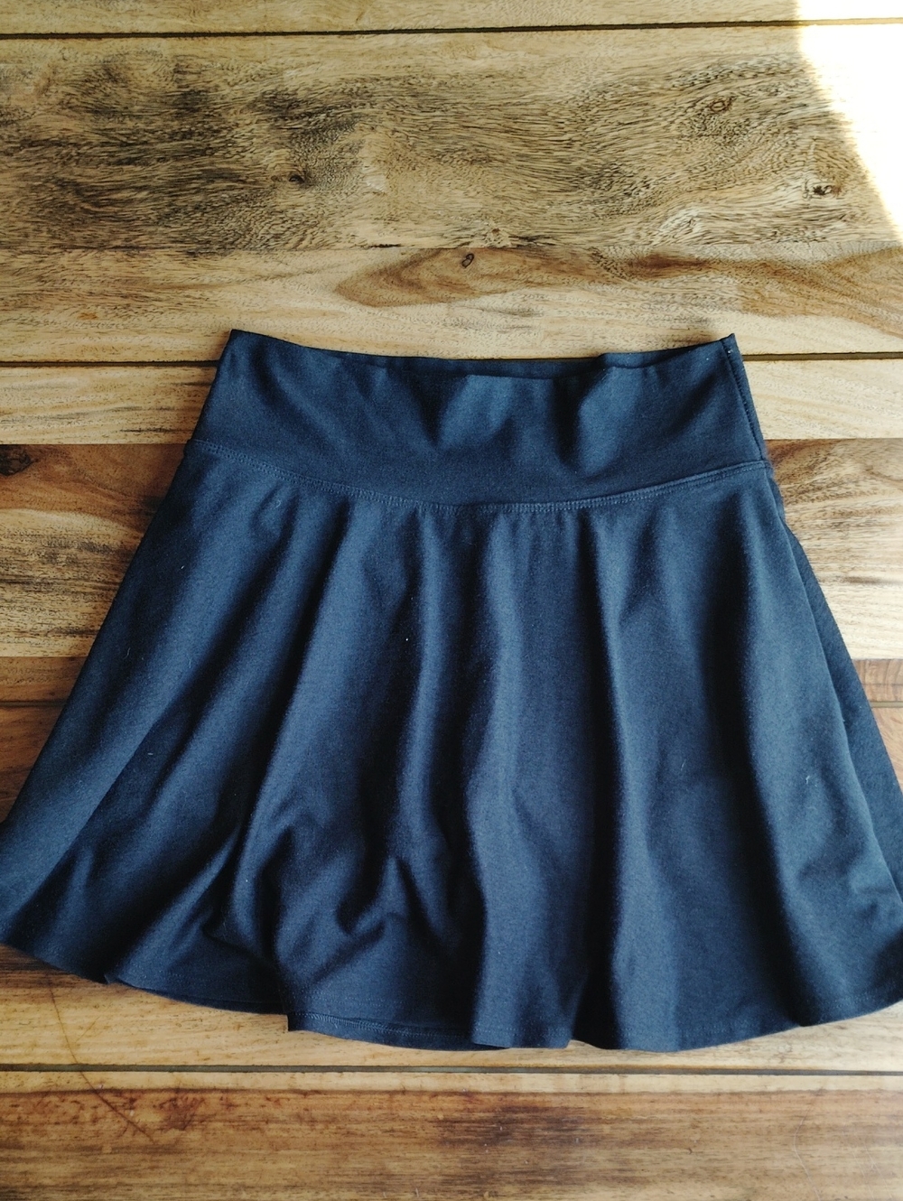Old Navy Cloud Active Black Skater Skirt Sz XS